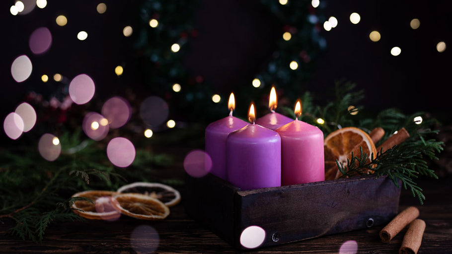 The Art of Decorating with Scented Candles for Christmas
